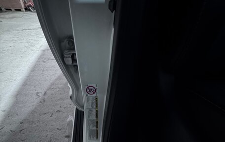 Toyota Land Cruiser 200, 2015 год, 5 000 000 рублей, 12 фотография