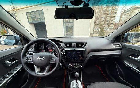 KIA Rio III рестайлинг, 2013 год, 990 000 рублей, 20 фотография