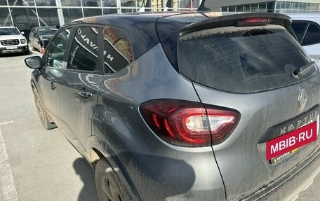 Renault Kaptur I рестайлинг, 2020 год, 1 570 000 рублей, 4 фотография