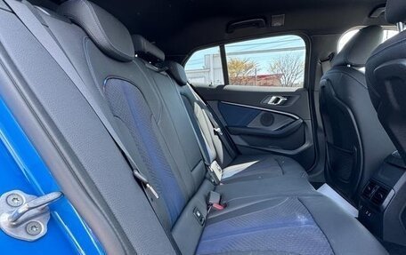 BMW 1 серия, 2021 год, 1 360 000 рублей, 13 фотография