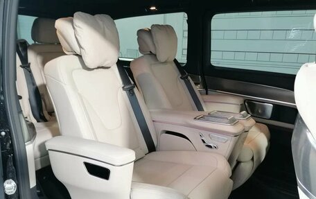 Mercedes-Benz V-Класс, 2025 год, 18 920 000 рублей, 8 фотография