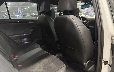 Volkswagen T-Roc I, 2022 год, 1 550 000 рублей, 15 фотография