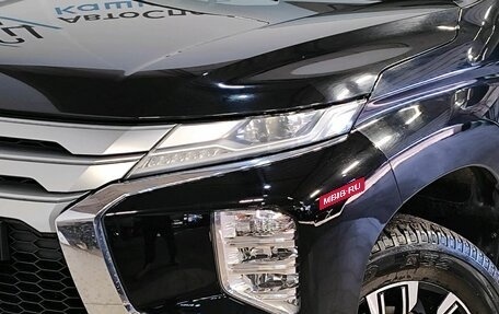 Mitsubishi Montero Sport, 2023 год, 4 389 000 рублей, 5 фотография