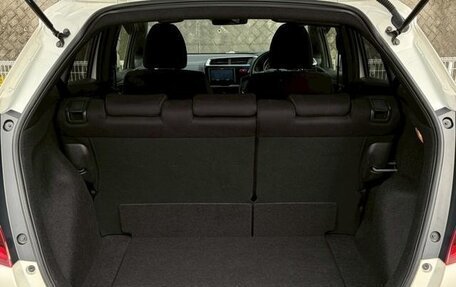 Honda Fit III, 2015 год, 923 000 рублей, 18 фотография