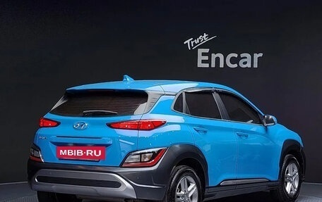 Hyundai Kona I, 2022 год, 1 354 000 рублей, 3 фотография