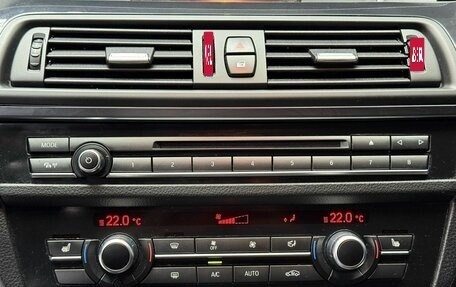 BMW 5 серия, 2015 год, 2 099 000 рублей, 21 фотография