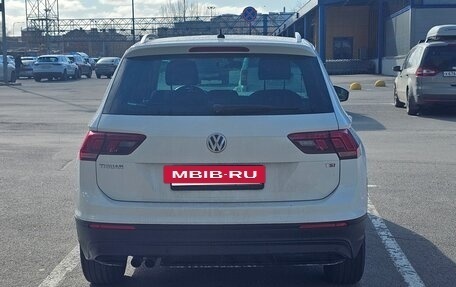 Volkswagen Tiguan II, 2017 год, 2 400 000 рублей, 6 фотография