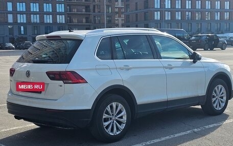 Volkswagen Tiguan II, 2017 год, 2 400 000 рублей, 5 фотография