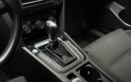 Volkswagen Passat B8 рестайлинг, 2017 год, 1 949 000 рублей, 18 фотография