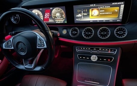 Mercedes-Benz E-Класс, 2017 год, 3 100 000 рублей, 2 фотография