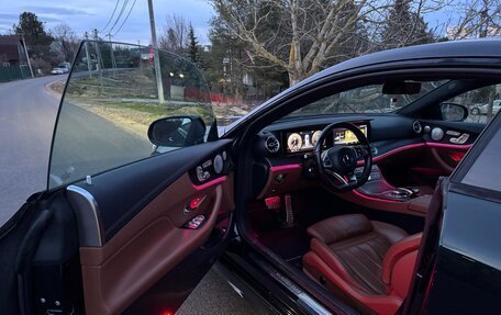 Mercedes-Benz E-Класс, 2017 год, 3 100 000 рублей, 18 фотография