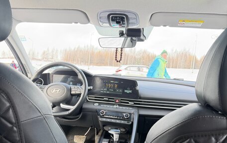 Hyundai Elantra, 2024 год, 2 090 000 рублей, 8 фотография
