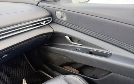 Hyundai Elantra, 2024 год, 2 090 000 рублей, 7 фотография