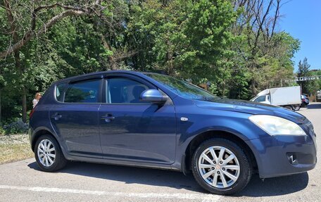 KIA cee'd I рестайлинг, 2008 год, 850 000 рублей, 13 фотография