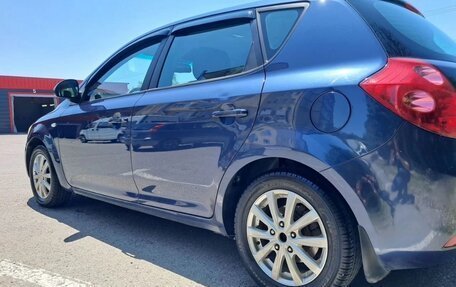 KIA cee'd I рестайлинг, 2008 год, 850 000 рублей, 4 фотография