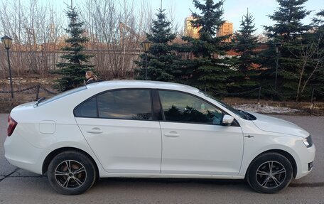 Skoda Rapid I, 2018 год, 1 100 000 рублей, 3 фотография