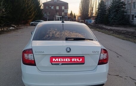 Skoda Rapid I, 2018 год, 1 100 000 рублей, 2 фотография