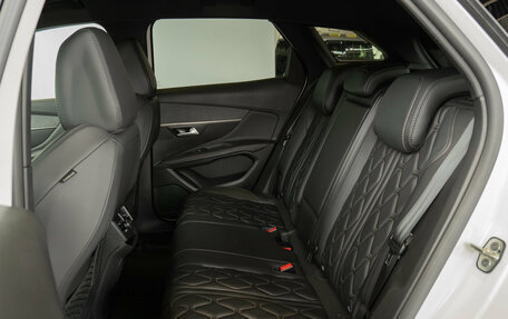 Peugeot 3008 II, 2018 год, 1 950 000 рублей, 14 фотография