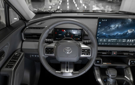 Toyota RAV4, 2026 год, 4 850 000 рублей, 11 фотография