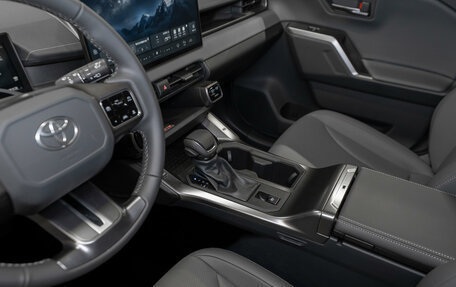 Toyota RAV4, 2026 год, 4 850 000 рублей, 14 фотография