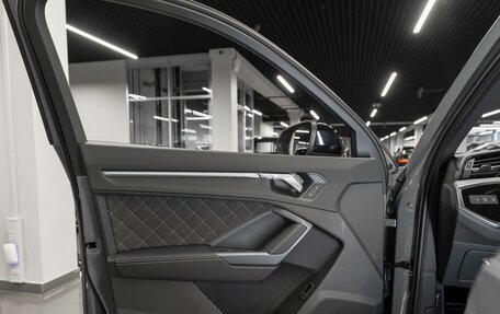 Audi Q3, 2025 год, 5 100 000 рублей, 21 фотография