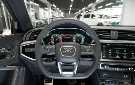 Audi Q3, 2025 год, 5 050 000 рублей, 11 фотография