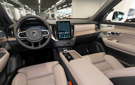 Volvo XC90 II рестайлинг, 2025 год, 10 700 000 рублей, 7 фотография