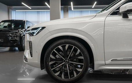 Volvo XC90 II рестайлинг, 2025 год, 10 700 000 рублей, 33 фотография