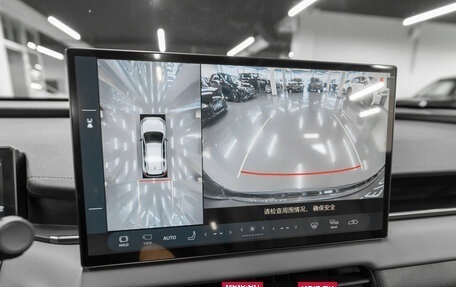 Toyota RAV4, 2026 год, 4 950 000 рублей, 21 фотография