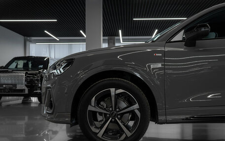 Audi Q3, 2025 год, 4 925 000 рублей, 25 фотография