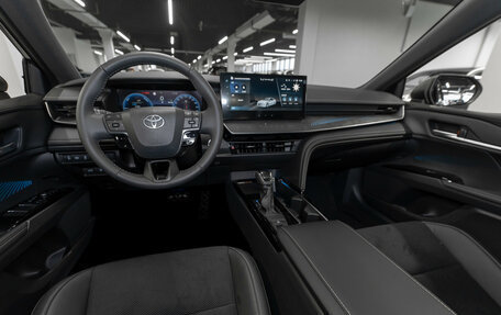 Toyota Camry, 2025 год, 4 450 000 рублей, 7 фотография