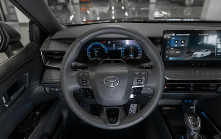 Toyota Camry, 2025 год, 4 450 000 рублей, 11 фотография