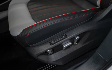 Volkswagen Teramont I, 2025 год, 5 780 000 рублей, 23 фотография