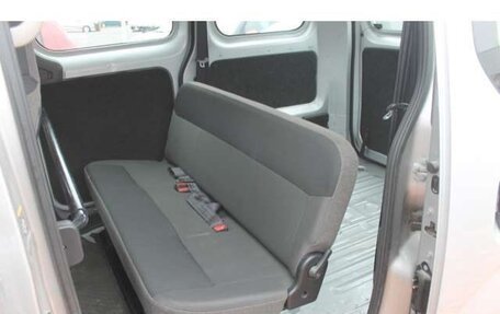 Nissan NV200, 2018 год, 1 500 000 рублей, 13 фотография