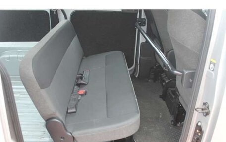 Nissan NV200, 2018 год, 1 500 000 рублей, 14 фотография