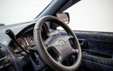 Toyota Ipsum II, 1997 год, 335 000 рублей, 16 фотография
