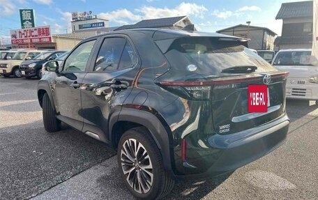 Toyota Yaris Cross, 2022 год, 1 641 000 рублей, 4 фотография