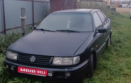 Volkswagen Passat B4, 1993 год, 140 000 рублей, 4 фотография