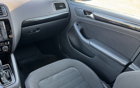 Volkswagen Jetta VI, 2018 год, 1 580 000 рублей, 8 фотография