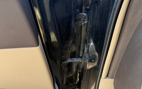 Cadillac SRX II рестайлинг, 2007 год, 750 000 рублей, 30 фотография