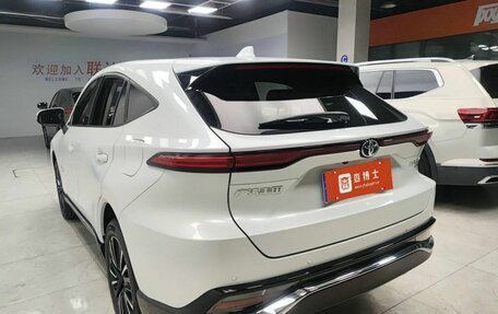 Toyota Venza, 2022 год, 5 000 100 рублей, 20 фотография