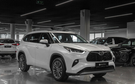 Toyota Highlander, 2026 год, 5 740 000 рублей, 2 фотография