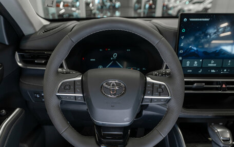 Toyota Highlander, 2026 год, 5 740 000 рублей, 11 фотография