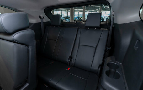 Toyota Highlander, 2026 год, 5 740 000 рублей, 15 фотография