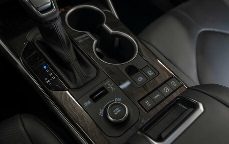 Toyota Highlander, 2026 год, 5 740 000 рублей, 22 фотография