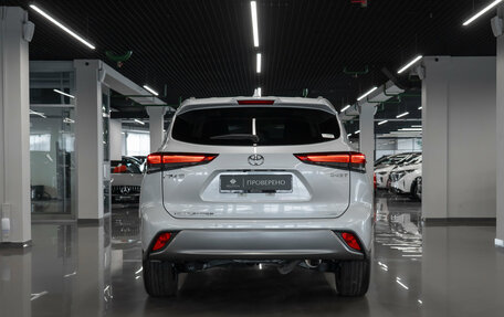 Toyota Highlander, 2026 год, 5 700 000 рублей, 6 фотография