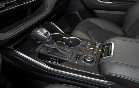 Toyota Highlander, 2026 год, 5 700 000 рублей, 18 фотография