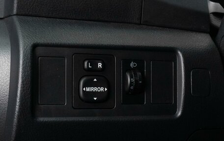 Toyota Corolla Verso I, 2008 год, 899 000 рублей, 17 фотография