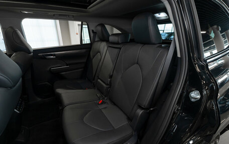 Toyota Highlander, 2026 год, 5 750 000 рублей, 14 фотография