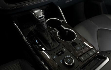 Toyota Highlander, 2026 год, 5 750 000 рублей, 22 фотография